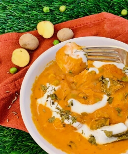 Batata Musallam | Mughlai-Style Potato Curry | Creamy Potato Gravy | Tarla Dalal Special | North Indian Special — recipe by Renu Dalal