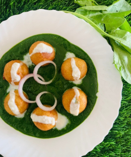 Palak Paneer Kofta | Spinach Paneer Kofta Curry | Green Gravy Kofta | Palak Gravy with Paneer Balls — recipe by Renu Dalal