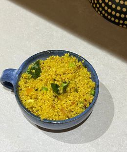 Quinoa Poha | Healthy Quinoa Breakfast | Quinoa Aval | Protein-Rich Poha — recipe by Renu Dalal