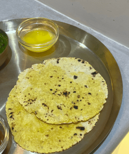 Makke Di Roti | Cornmeal Flatbread | Punjabi Makki Roti | Traditional Winter Roti — recipe by Renu Dalal