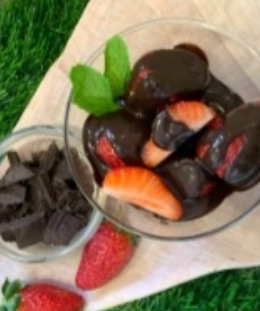 Chocolate Coated Strawberries | Easy Chocolate Dip Recipe | Healthy Dessert | Elegant Fruit Treat | Simple Homemade Sweets | Renu Dalal — recipe by Renu Dalal